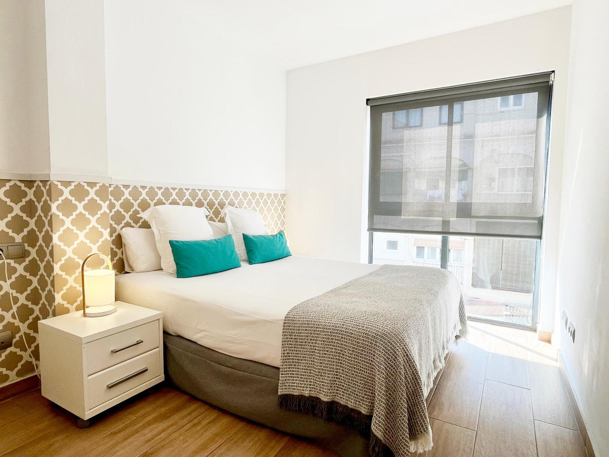 Feelathome Mozart Apartments Барселона Екстериор снимка