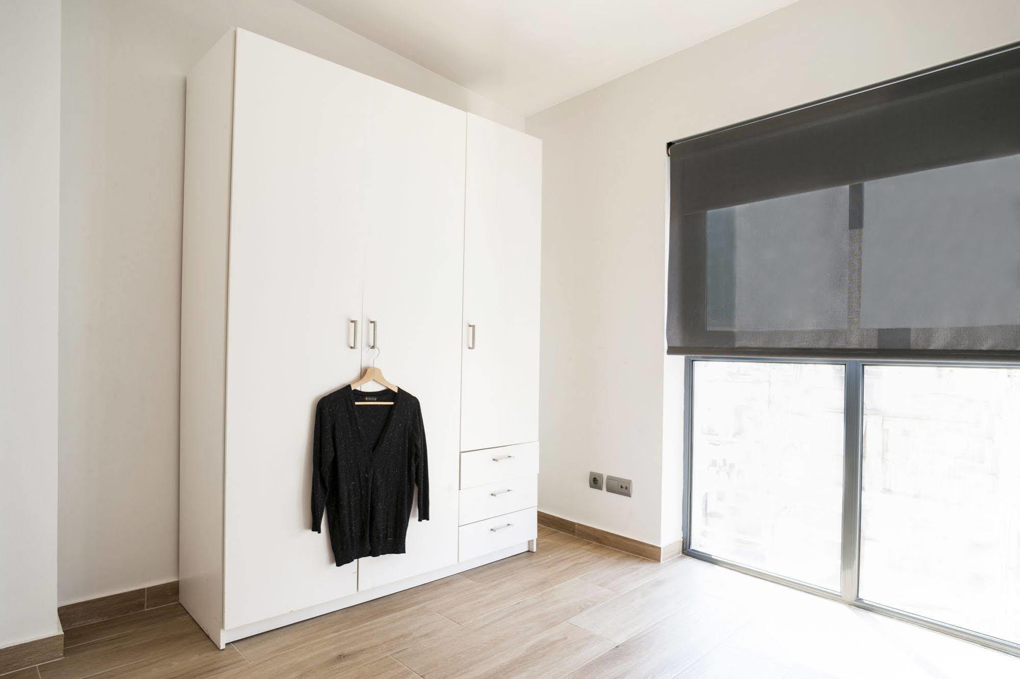 Feelathome Mozart Apartments Барселона Екстериор снимка